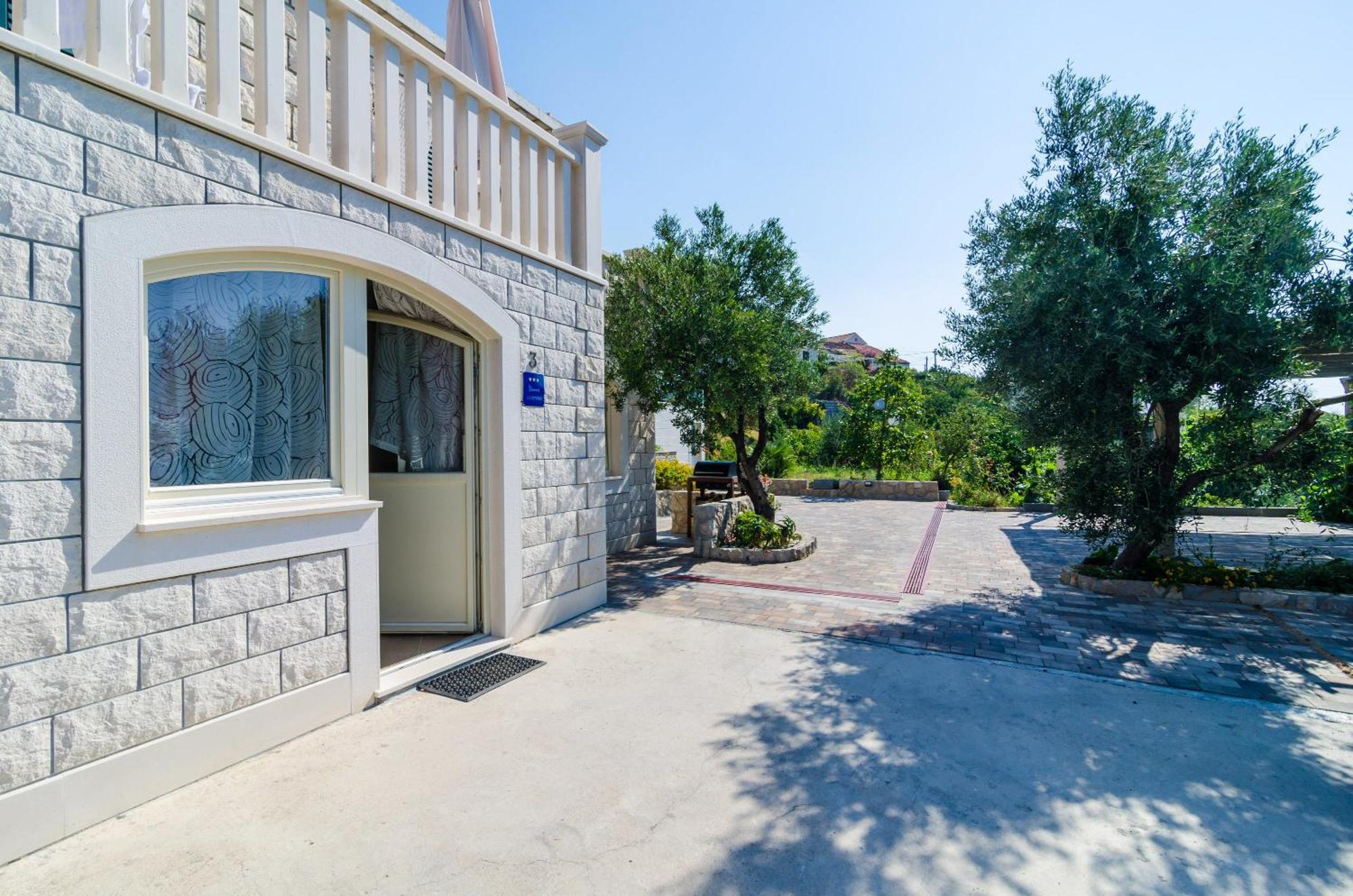 Villa La Vagabonda Orasac Exterior photo